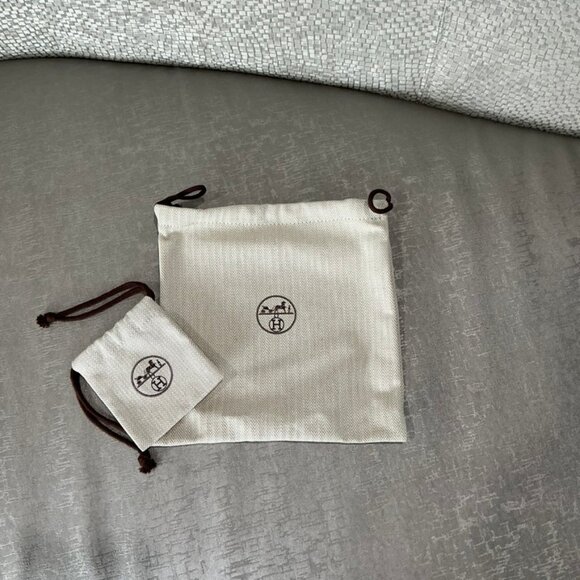 Hermes Dustbags 2 pieces, excellent condition - Picture 1 of 4